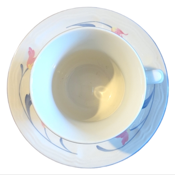 1 Vtg Cup & Saucer Avonlea Blue/Pink Flower - Picture 2 of 8